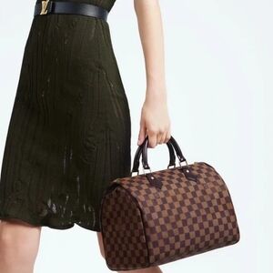 LIKE NEW! Authentic Louis Vuitton Damier Ebene Speedy 30 N41364 with LOCK & TAGS